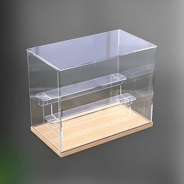 What Are the Advantages of a Perspex Display Case?